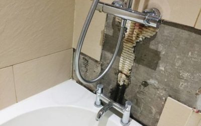 Comment détecter une fuite dans une salle de bains