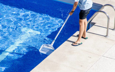 Réparer les fissures de votre piscine en plâtre