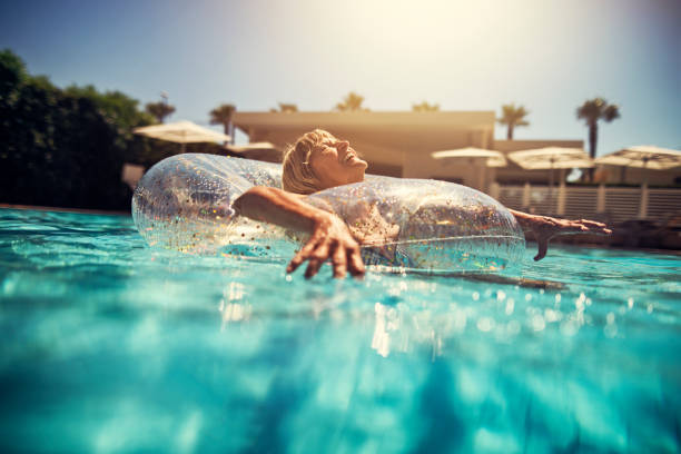Intervention piscine Lyon : Comment réparer une fuite de piscine en acier ?