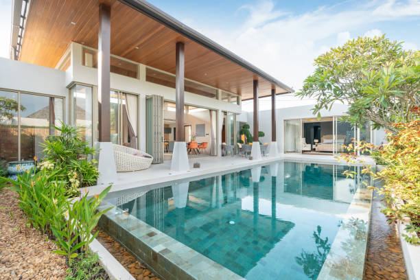 Comment réparer une fuite de piscine en hauteur ?