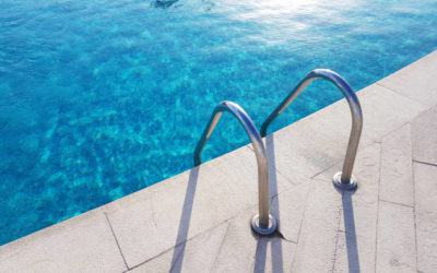 Gérer les Conflits avec le Prestataire lors d’une Intervention sur une Fuite de Piscine à Lyon