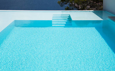 Comment choisir le bon prestataire pour une intervention sur une fuite de piscine à Lyon en fonction des compétences et des certifications ?