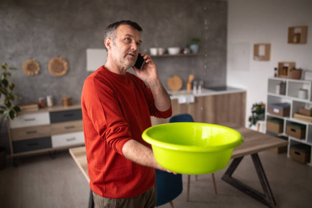 Fuite de toiture en hiver : quelles précautions prendre pour limiter les dégâts ?